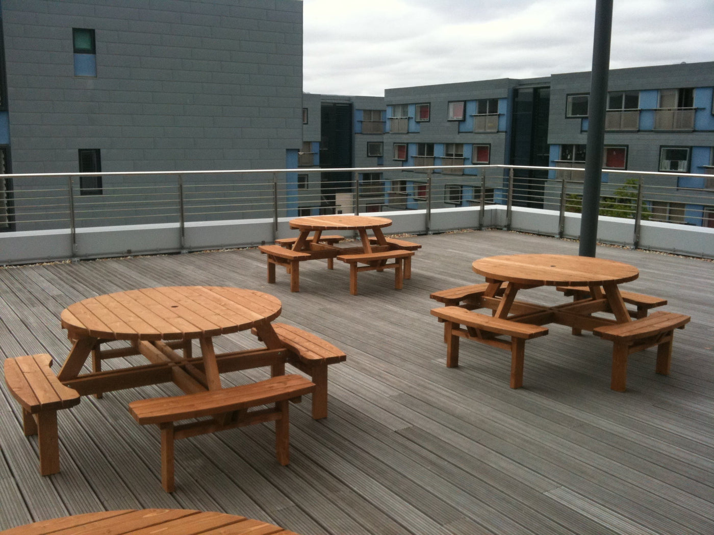 Cascade Round Picnic Table Picnic Tables Etimber