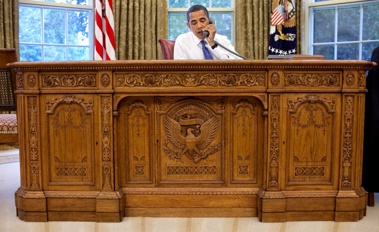 The Resolute Desk: A Tale of Timeless Strength and the Importance of a Sturdy Office Desk