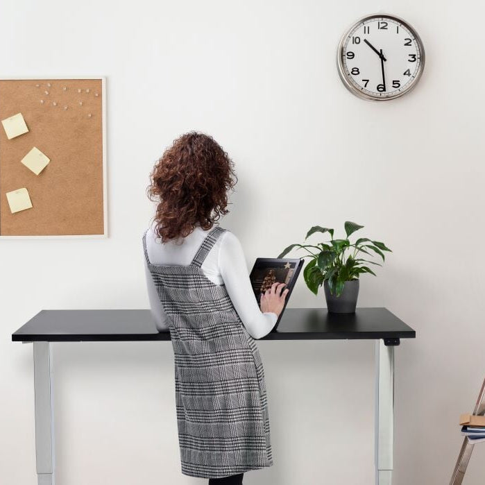 What Is The Standard Office Desk Height?