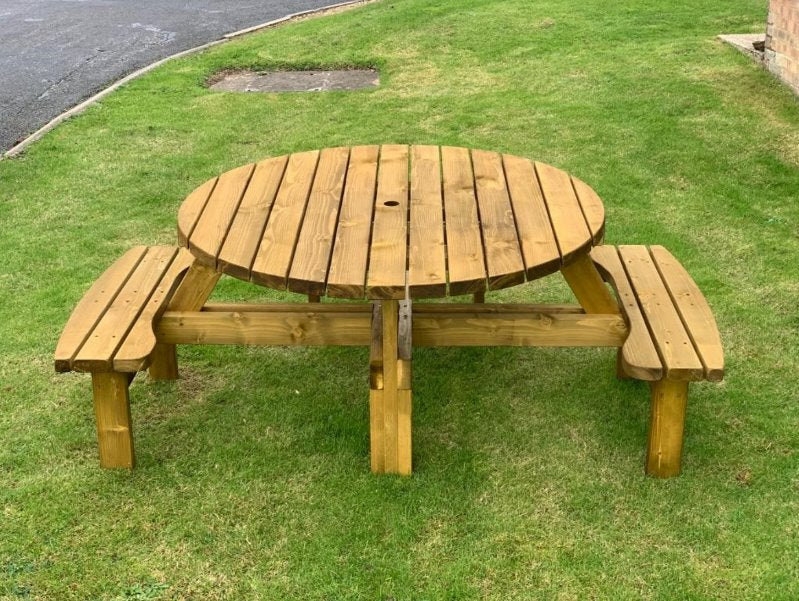 Cascade Round Picnic Table With Wheelchair Access (Draft) Picnic Tables Etimber 