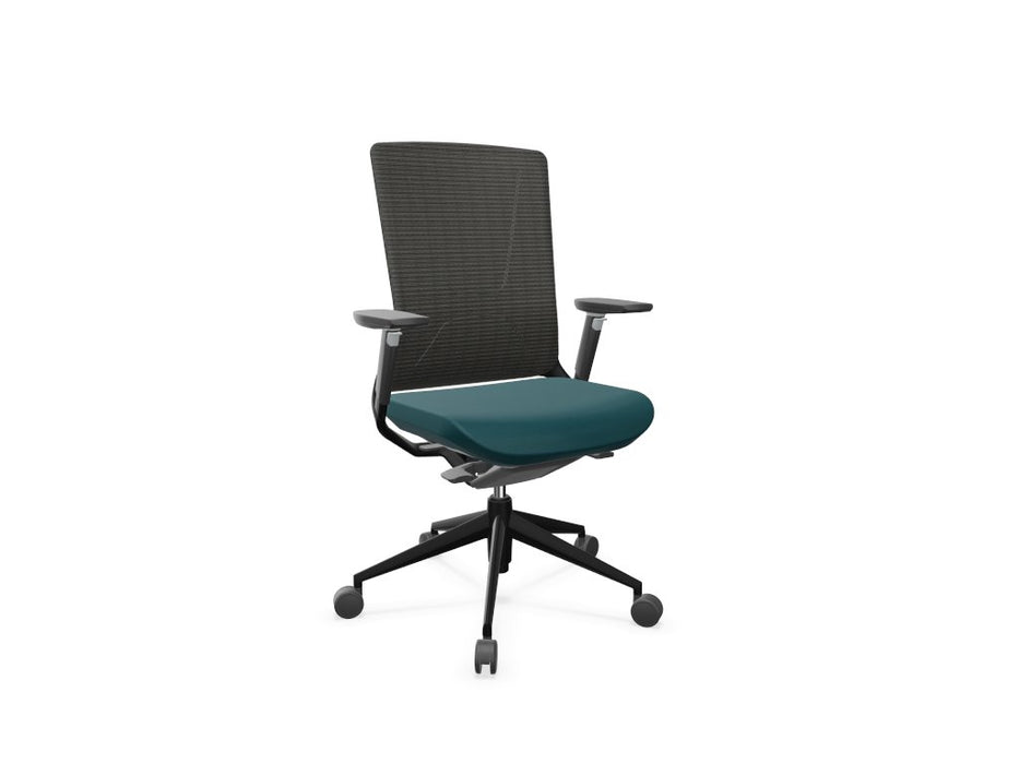 TNK 500 Mesh Back Task Chair Task Chair Actiu Green Black 